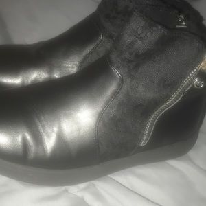 MK Black Boot GIRLS